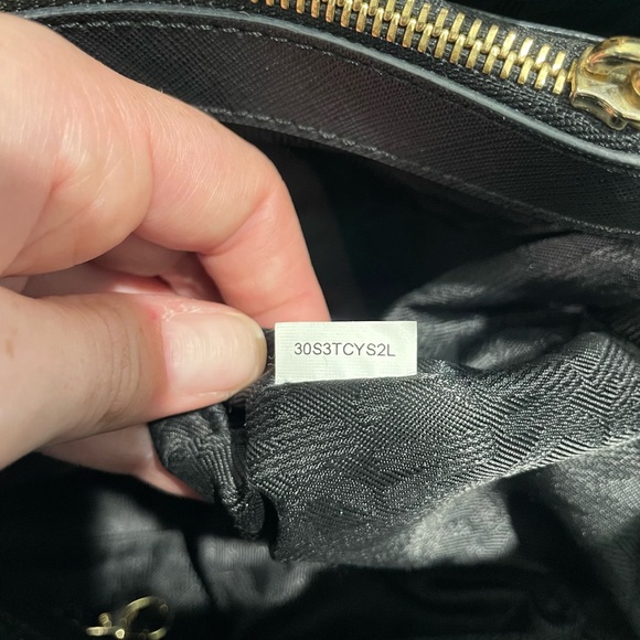 Michael Kors- Cynthia medium black satchel- 30S3TCYS2L - Picture 11 of 11